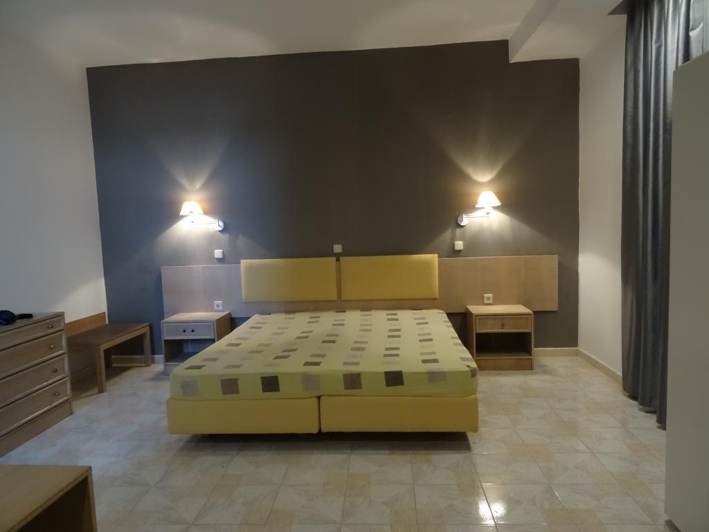 Evas Rooms Faliraki Ngoại thất bức ảnh